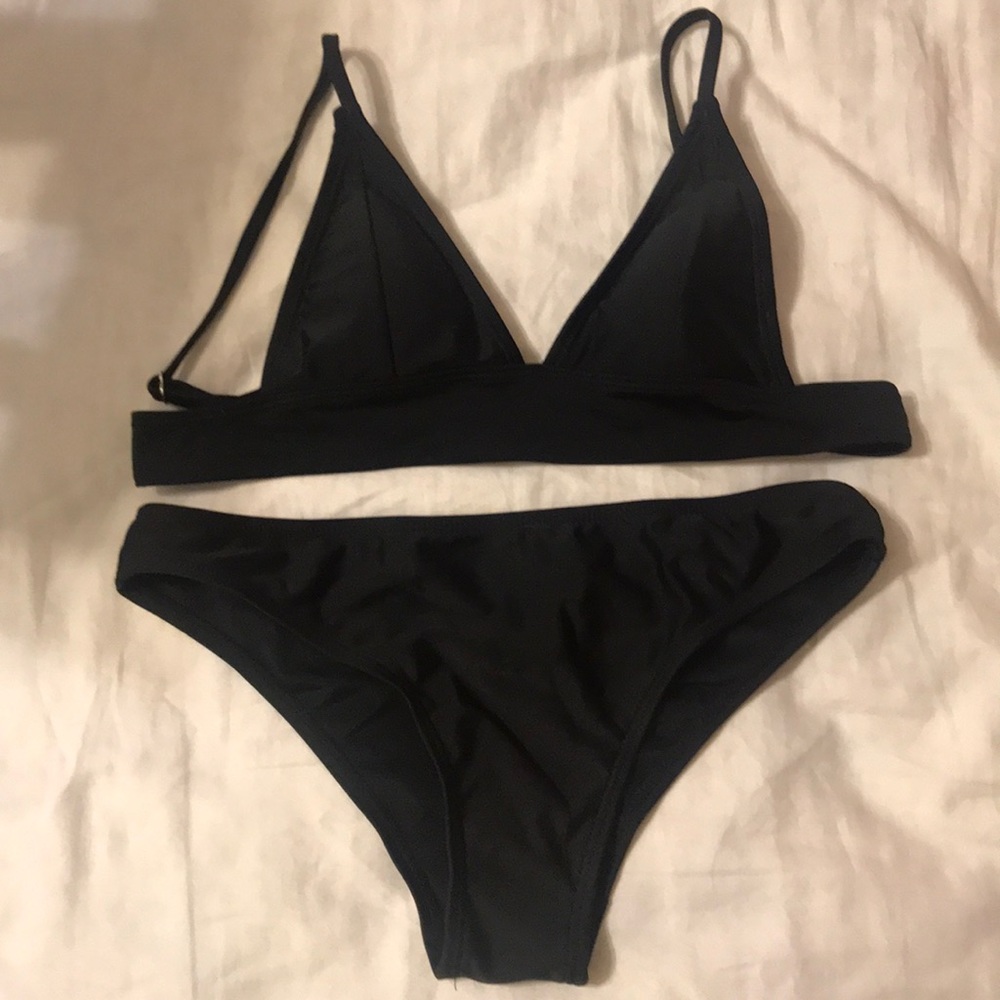Black Bikini Set